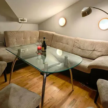 One Bedroom Flat With Sauna