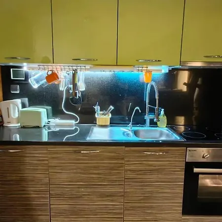 One Bedroom Flat With Sauna بانسكو